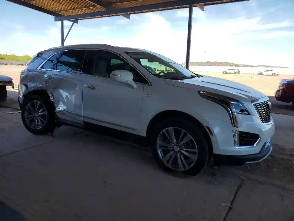 1GYKNCR41SZ149513 2025 CADILLAC XT5-3