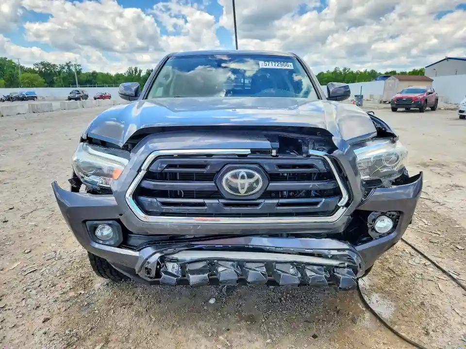 5TFAZ5CN2JX057386 2018 TOYOTA TACOMA-4
