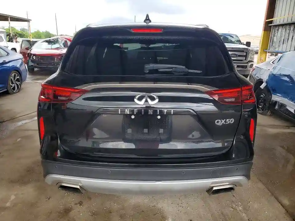 3PCAJ5M12KF103507 2019 INFINITI QX50-5