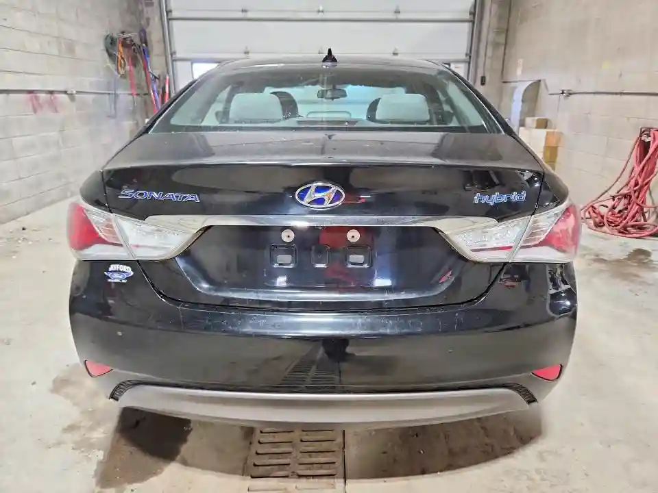 KMHEC4A46FA137013 2015 HYUNDAI SONATA-5