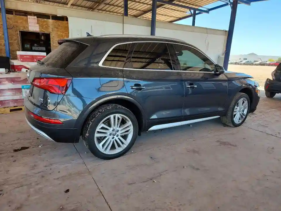 WA1BNAFYXJ2217455 2018 AUDI Q5-2