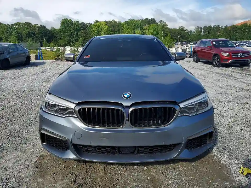 WBAJB9C5XJB287277 2018 BMW 5 SERIES-4