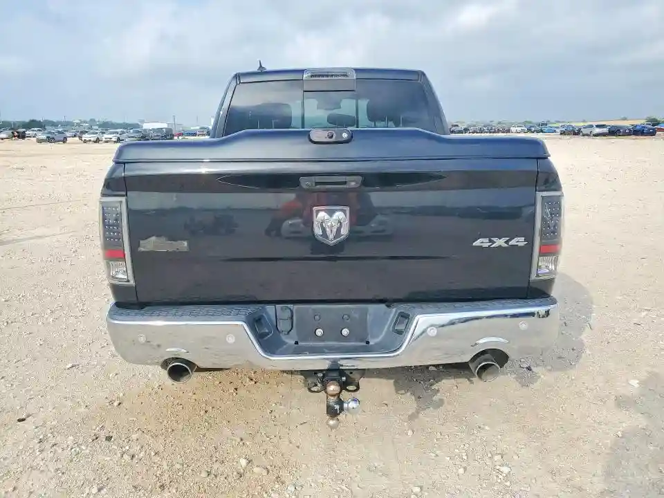1C6RR7LM1GS239082 2016 RAM 1500-5
