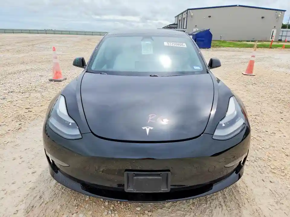 5YJ3E1EA6MF921619 2021 TESLA MODEL 3-4