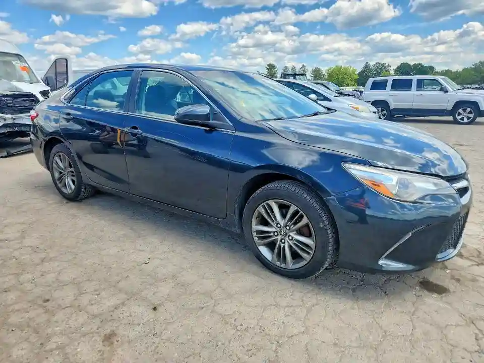 4T1BF1FKXHU411847 2017 TOYOTA CAMRY-3