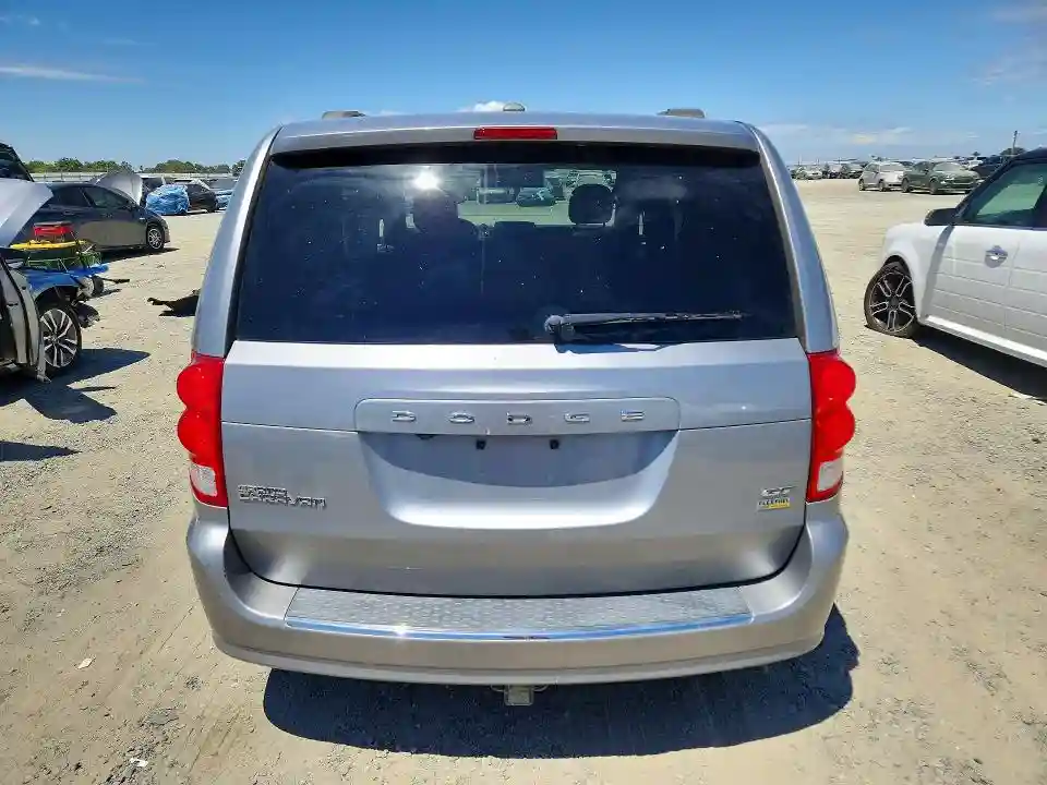 2C4RDGEG8JR319048 2018 DODGE CARAVAN-5