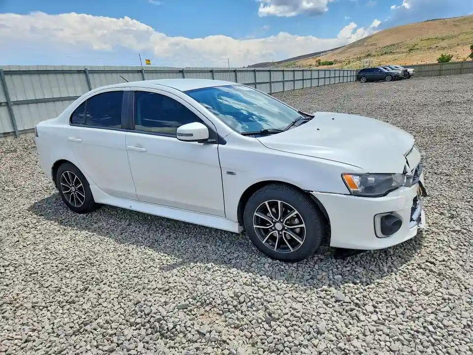 JA32V2FW7HU009489 2017 MITSUBISHI LANCER-3