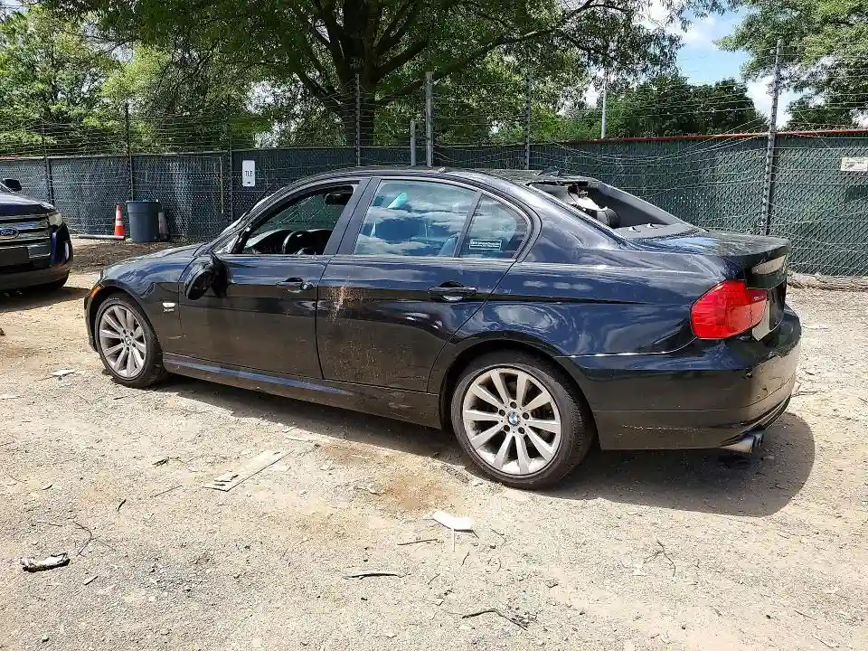WBAPK7G54BNN86367 2011 BMW 3 SERIES-1