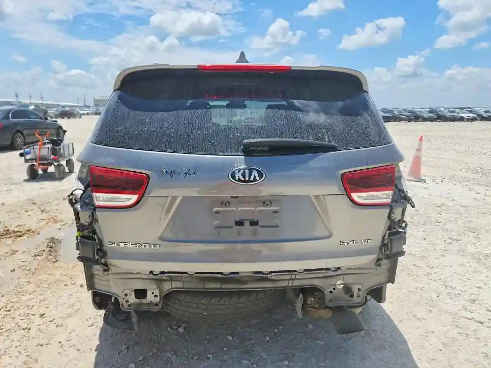 5XYPK4A5XGG146937 2016 KIA SORENTO-5