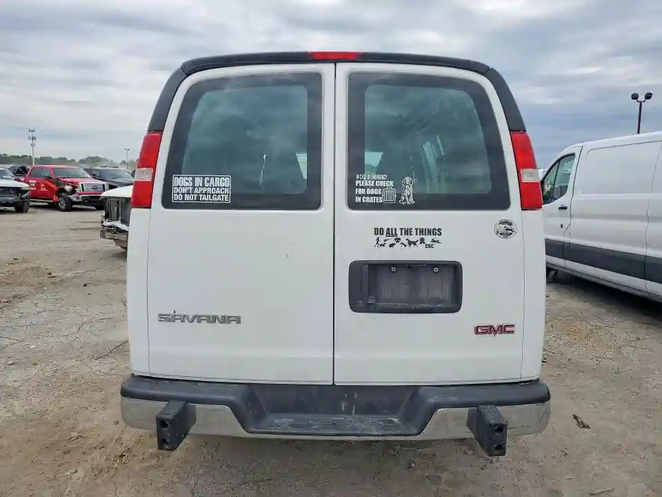 1GTW7AFP5P1130960 2023 GMC SAVANA-5