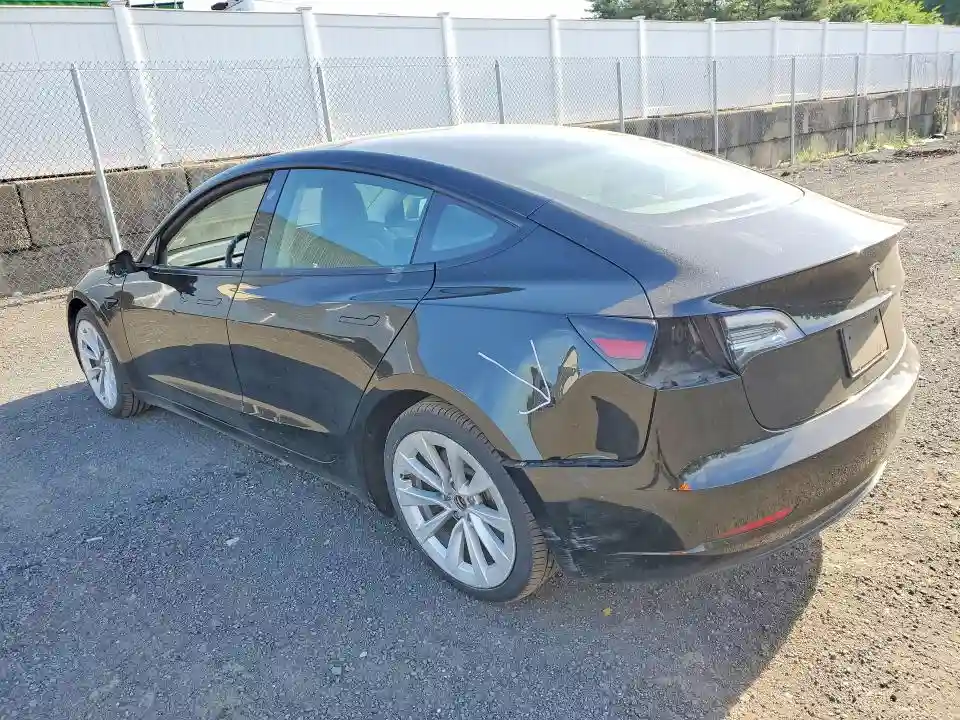 5YJ3E1EA1PF451729 2023 TESLA MODEL 3-1