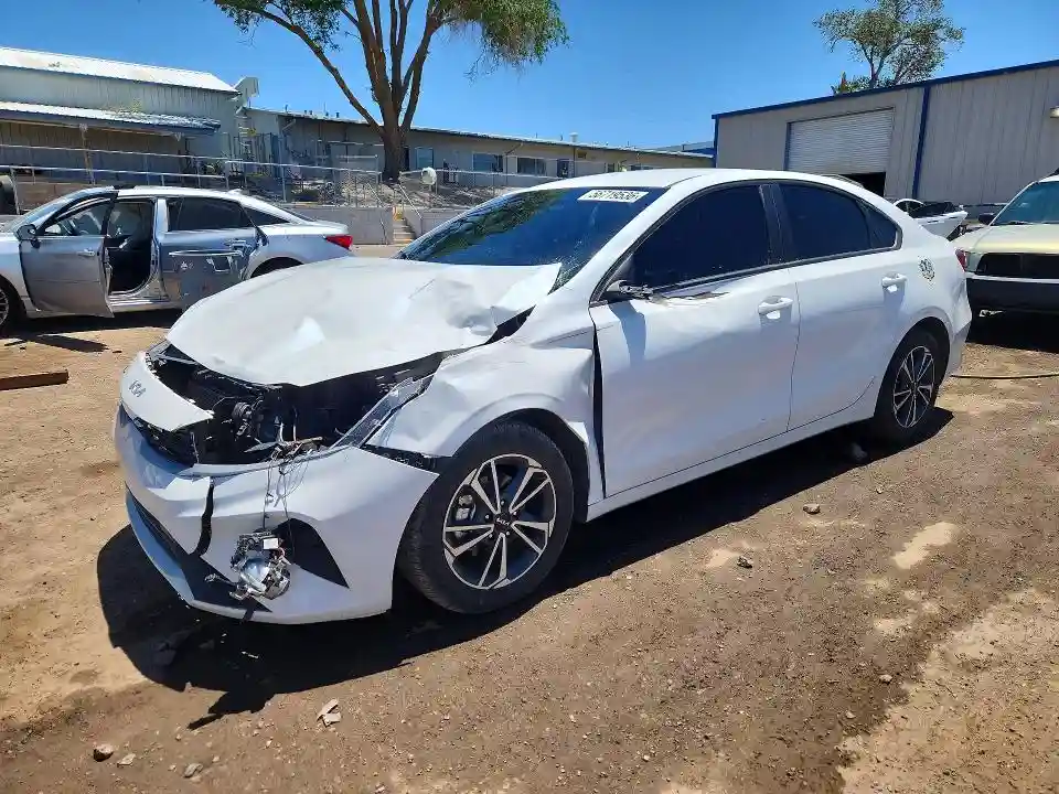 3KPF24AD6RE765439 2024 KIA FORTE-0