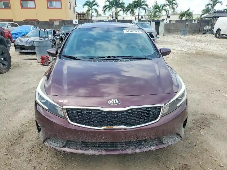 3KPFK4A71JE196692 2018 KIA FORTE-4