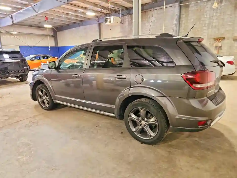 3C4PDCGBXFT727623 2015 DODGE JOURNEY-1