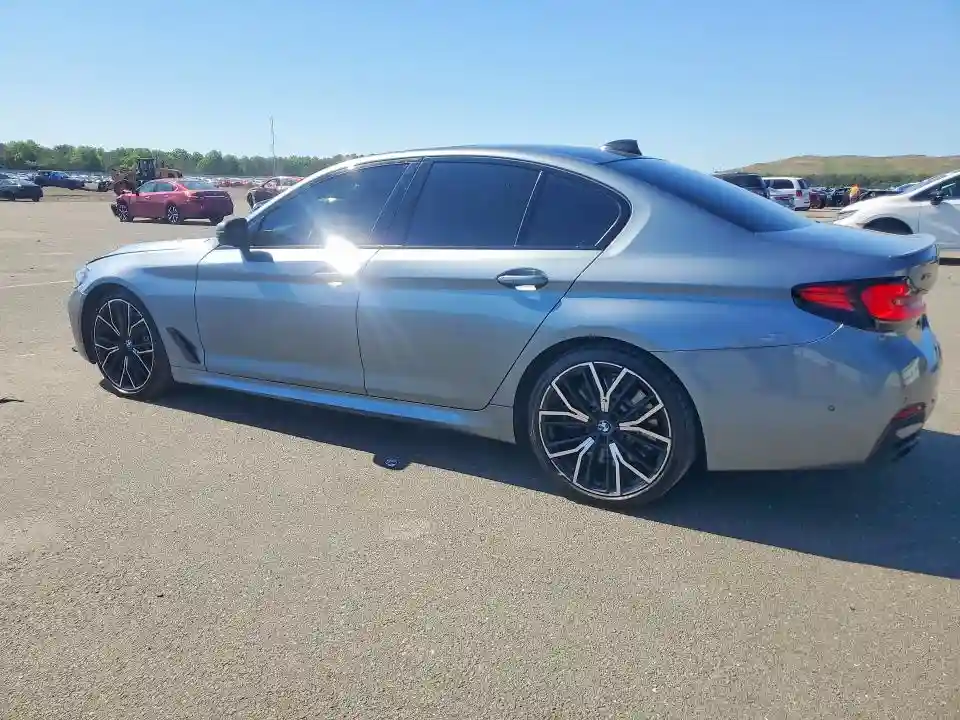 WBA13BK0XMCG13736 2021 BMW M5-1