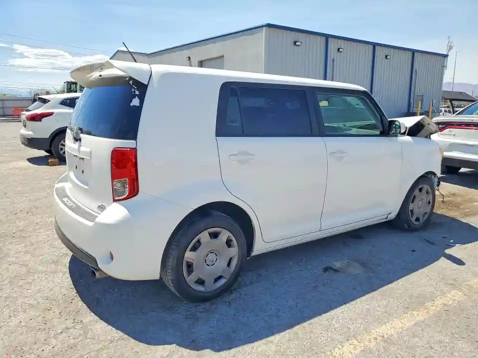 JTLZE4FE4DJ034272 2013 SCION XB-2