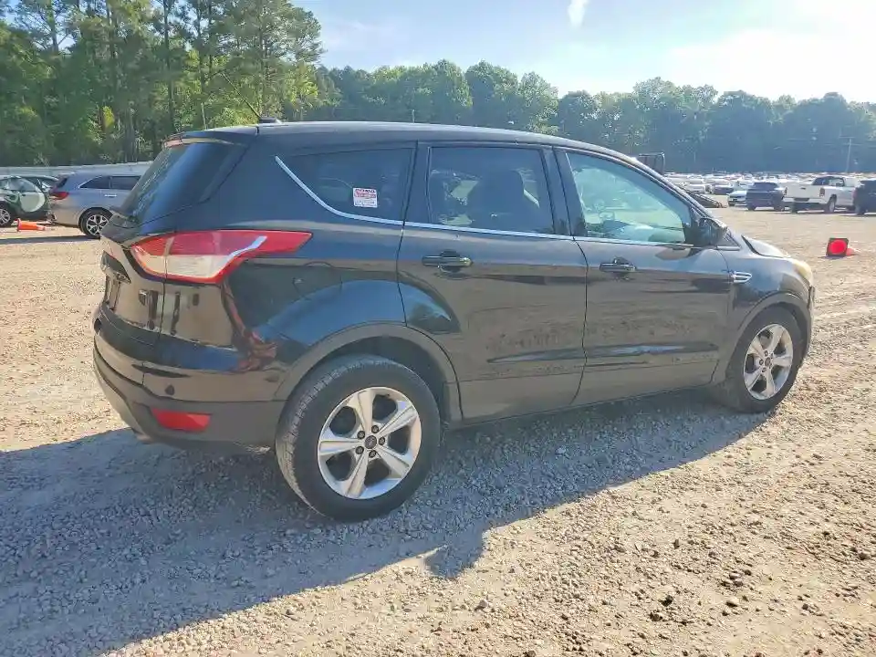1FMCU0G77FUA87056 2015 FORD ESCAPE-2