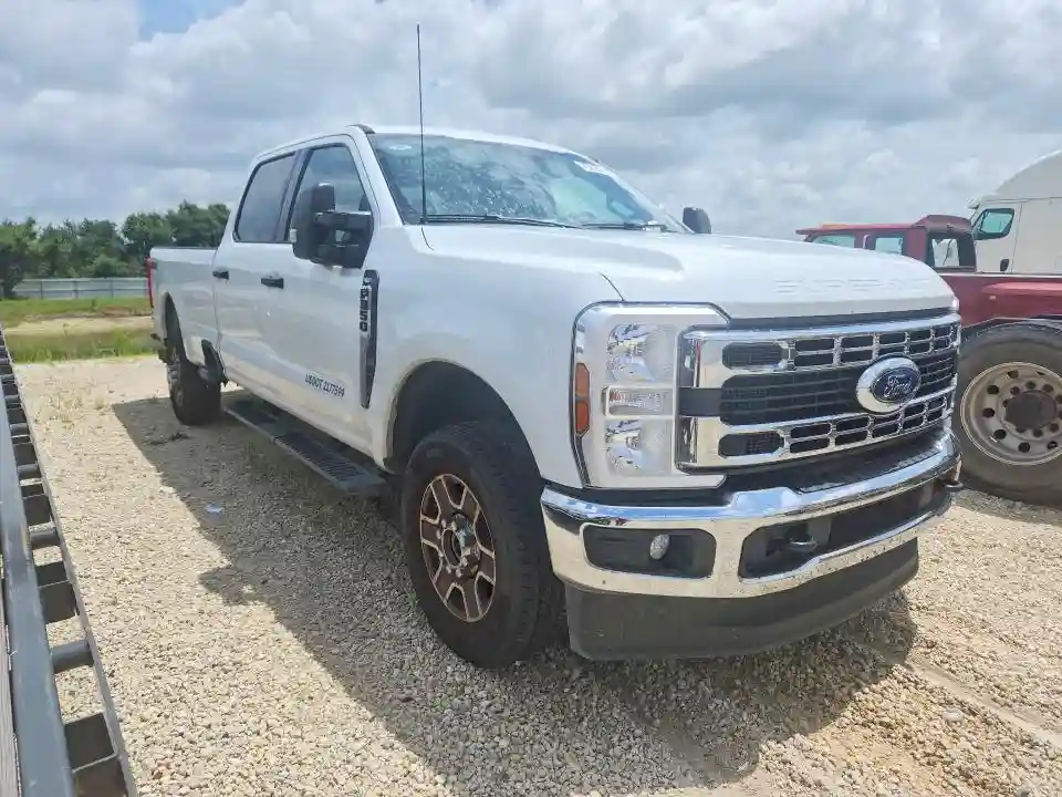 1FT8W3BT6SED72720 2025 FORD F350-3