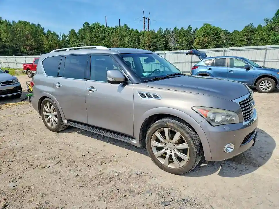 JN8AZ2NE9D9041369 2013 INFINITI QX56-3