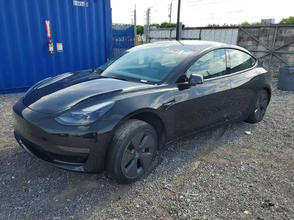5YJ3E1EA3PF456298 2023 TESLA MODEL 3-0