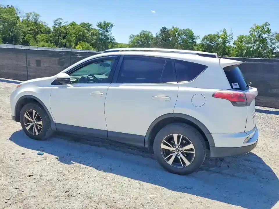 JTMWFREV9HD096782 2017 TOYOTA RAV4-1