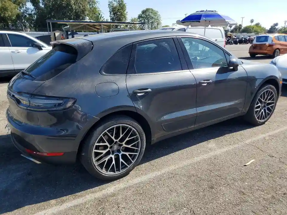 WP1AA2A51KLB00714 2019 PORSCHE MACAN-2