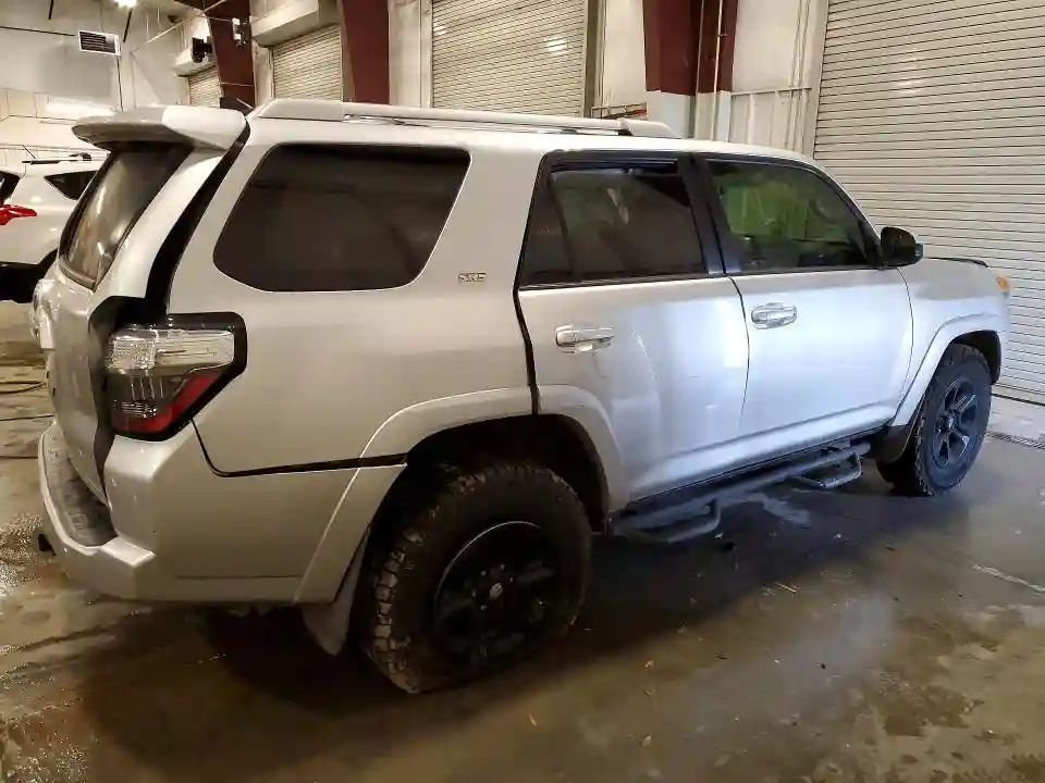 JTEZU5JR4G5130605 2016 TOYOTA 4RUNNER-2