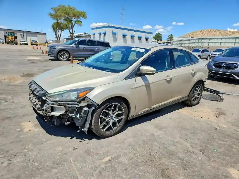 1FADP3FE9HL214325 2017 FORD FOCUS-0