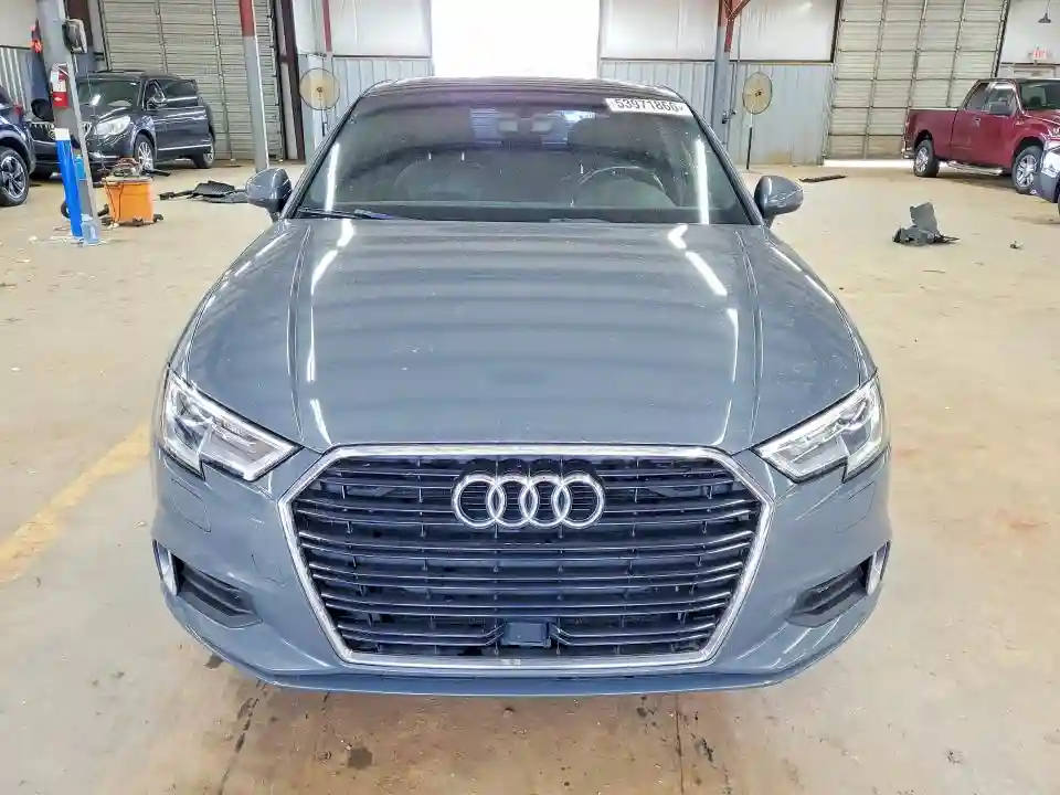 WAUAUGFF7H1046277 2017 AUDI A3-4