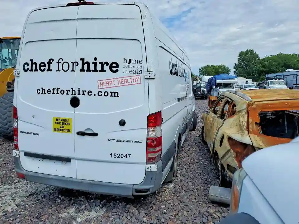 WDYPE8CCXFP136127 2015 FREIGHTLINER SPRINTER-2