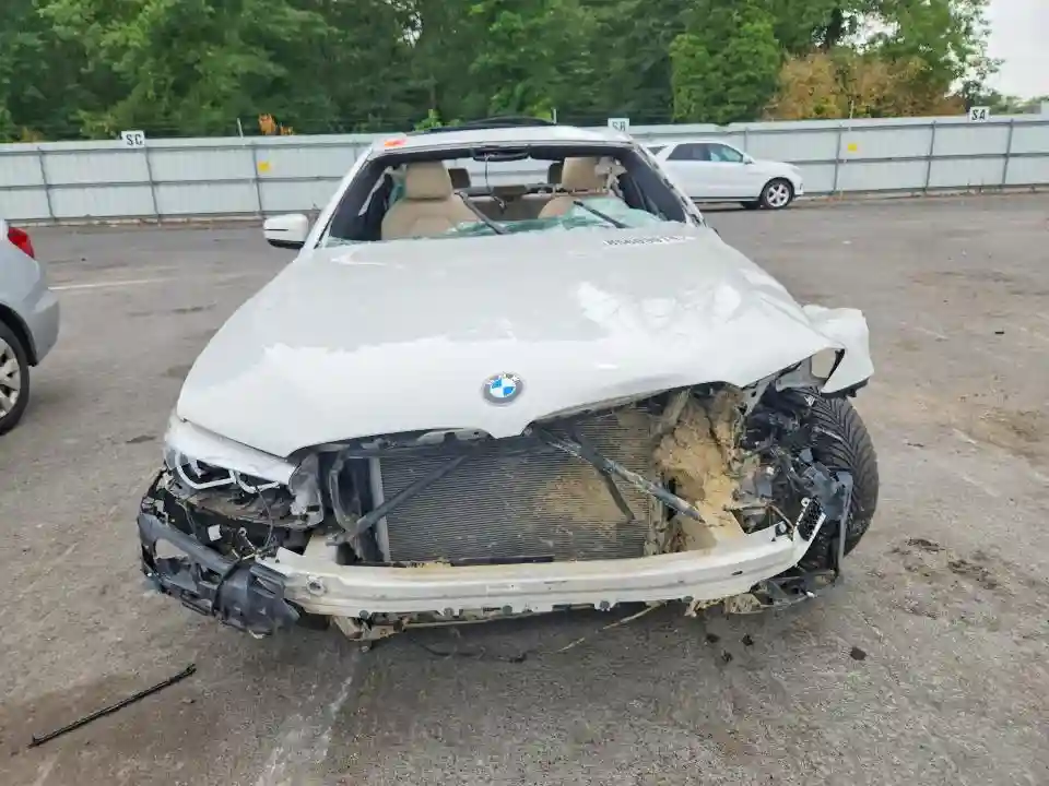 WBAJA7C58KWC77576 2019 BMW 5 SERIES-4