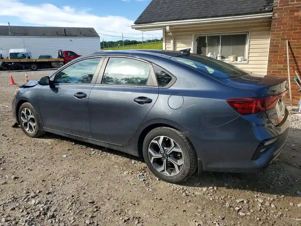 3KPF24AD8KE108115 2019 KIA FORTE LXS-1