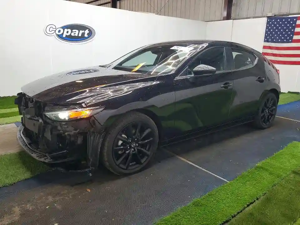 JM1BPAKL3T1853184 2026 MAZDA MAZDA3-0