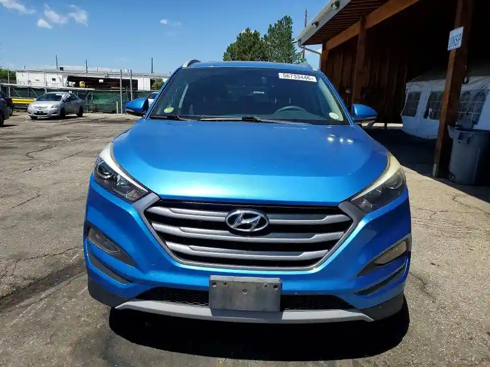KM8J3CA22HU519337 2017 HYUNDAI TUCSON-4