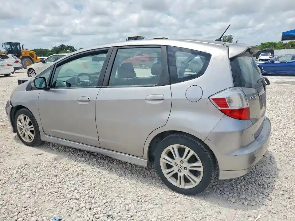 JHMGE8H69AS018914 2010 HONDA FIT-1