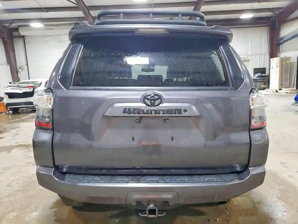 JTEBU5JR1J5485322 2018 TOYOTA 4RUNNER-5