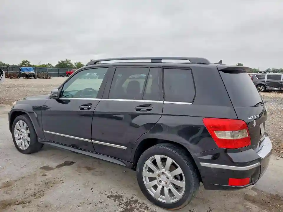 WDCGG8HB1BF573773 2011 MERCEDES-BENZ GLK-CLASS-1