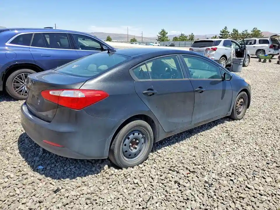 KNAFK4A61G5486438 2016 KIA FORTE-2