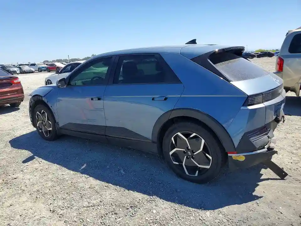 KM8KM4AE9PU128346 2023 HYUNDAI IONIQ-1