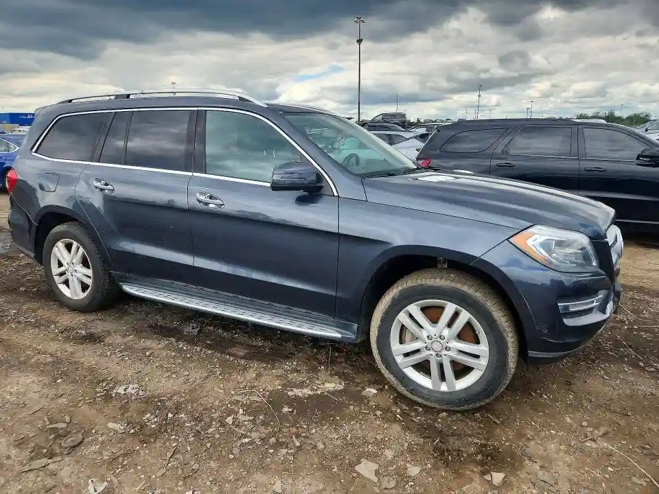 4JGDF7CEXDA240443 2013 MERCEDES-BENZ GL-CLASS-3