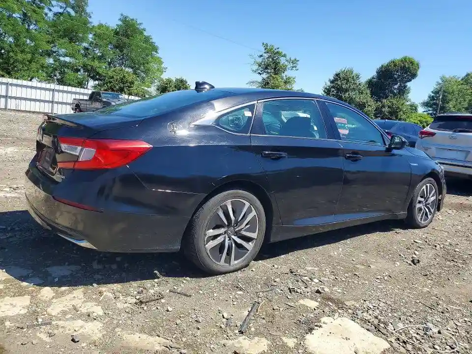 1HGCV3F17KA007946 2019 HONDA ACCORD-2