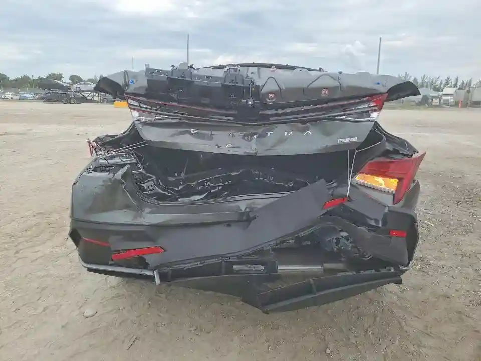 KMHLM4DJ0SU140892 2025 HYUNDAI ELANTRA HY-5