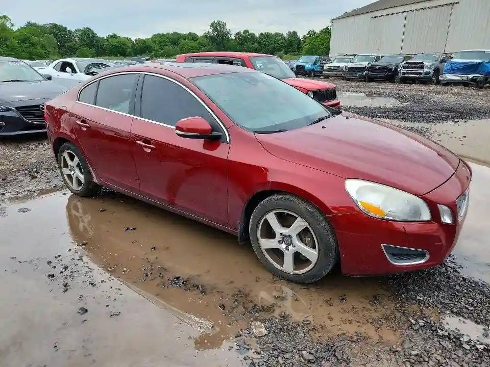 YV1622FS6C2097099 2012 VOLVO S60-3