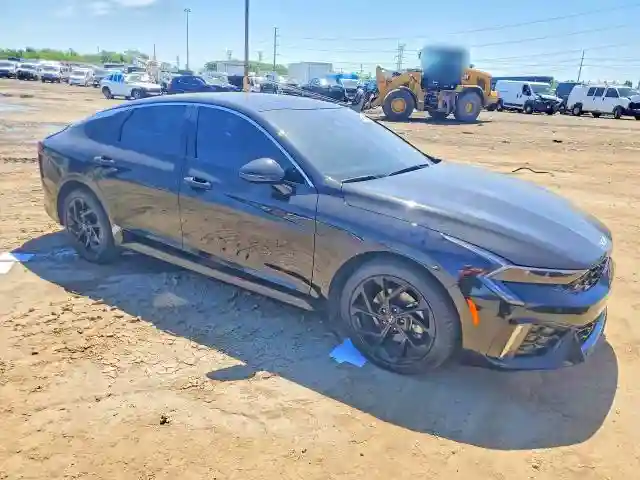KNAG64J70T5428557 2026 KIA K5-3