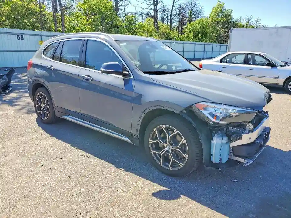 WBXJG9C01M5S29430 2021 BMW X1-3