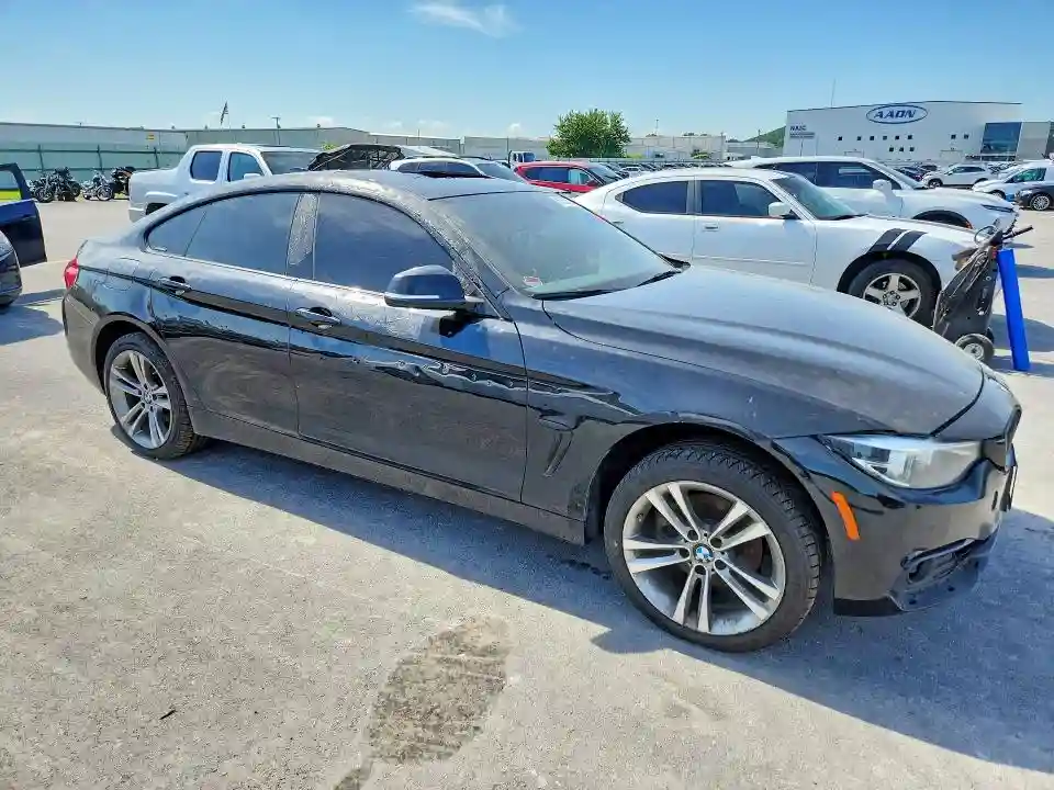 WBA4J3C57JBG97129 2018 BMW 4 SERIES-3