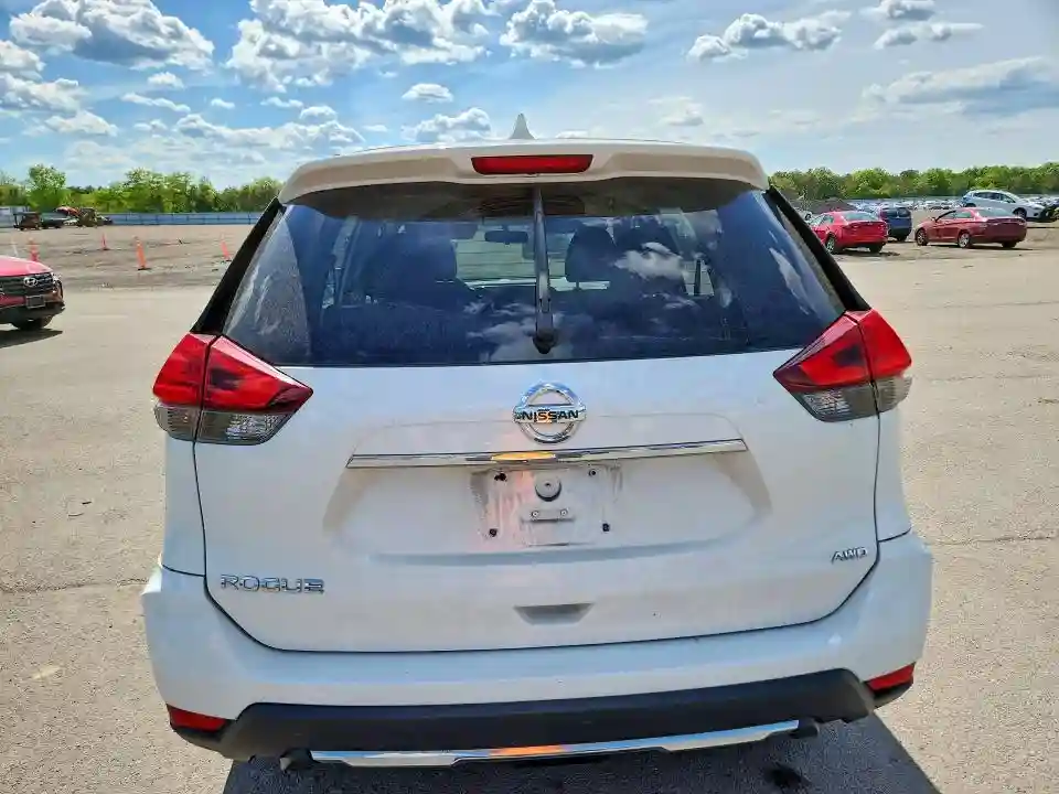 JN8AT2MV9HW012528 2017 NISSAN ROGUE-5