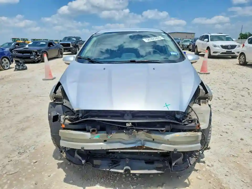 3FADP4EJ5KM147202 2019 FORD FIESTA-4