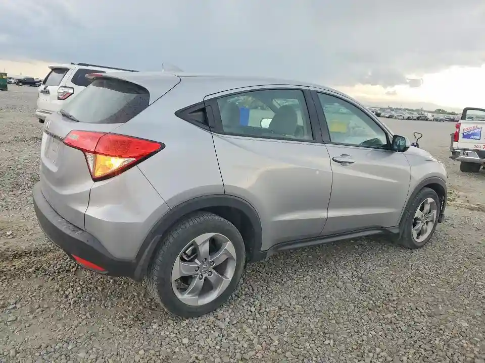 3CZRU6H31KM725467 2019 HONDA HR-V-2