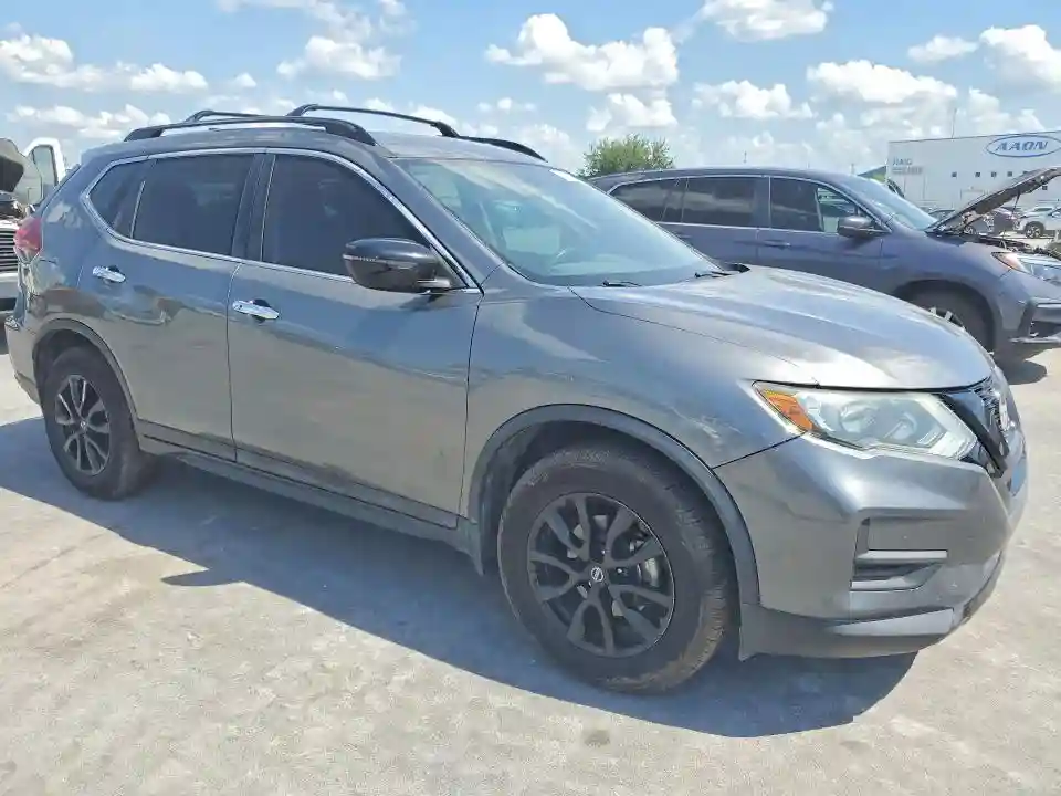 5N1AT2MT0JC756824 2018 NISSAN ROGUE-3